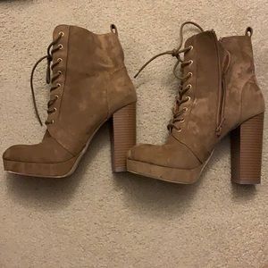 Light brown ankle high heel boots velvet